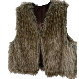 NWT Faux Fur Bolero Jacket